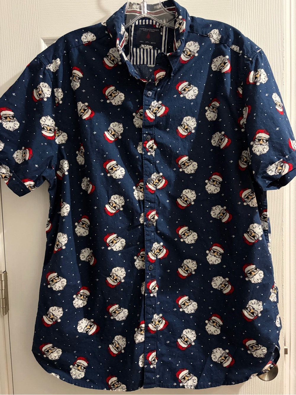 Denim & Flower Navy Short-Sleeve Button-Up Shirt with Santa Print